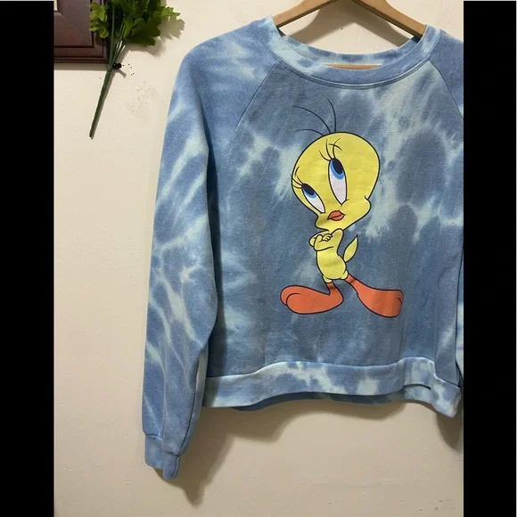 SOLD——————-Looney Tunes Tweety Bird Pullover Sweatshirt Tie Dye XXL - Picture 3 of 10